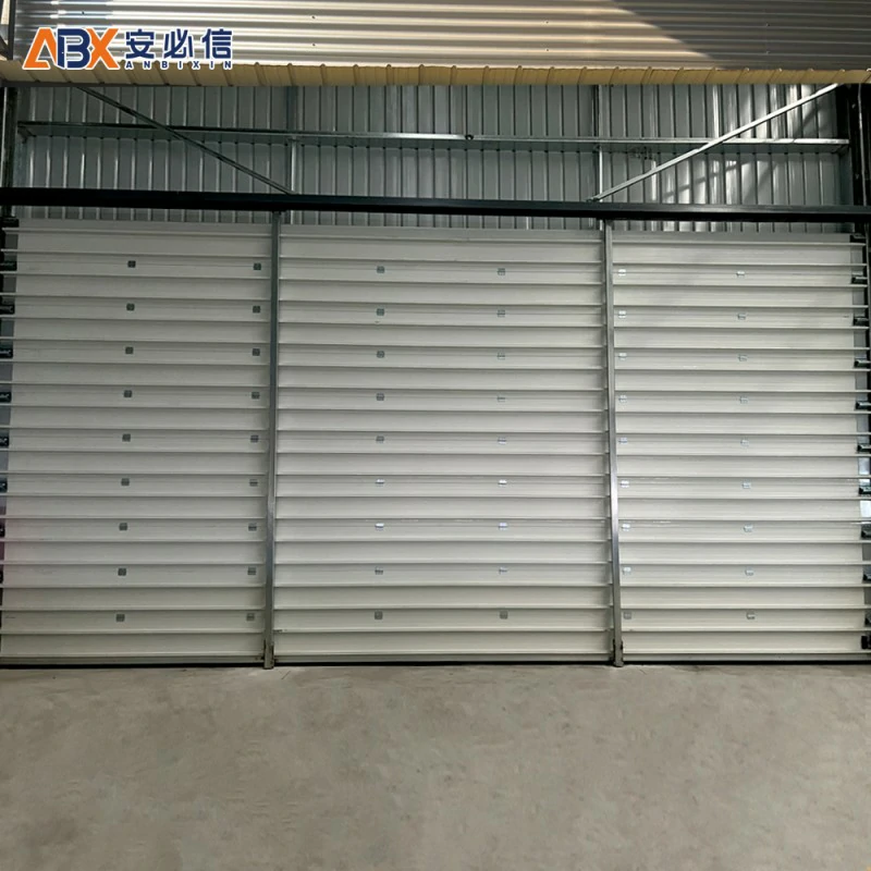 西宁快速滑升门